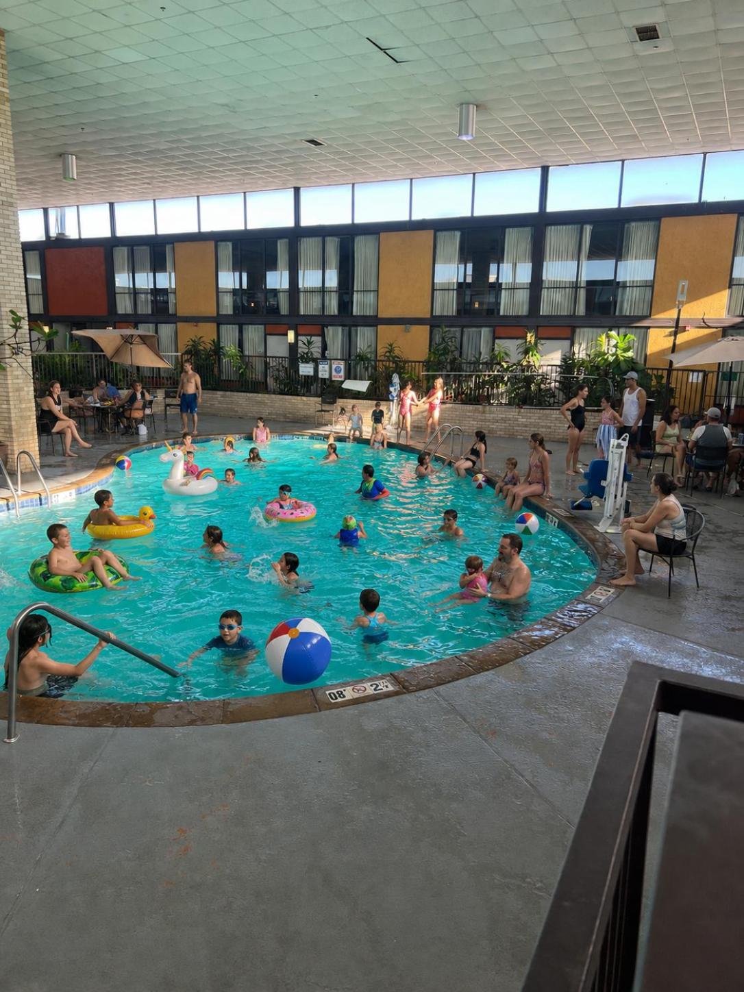 OKC Hotel Suites, Event Center, indoor Pool and Arcade, 5 Min from Downtown & Fairgrounds 14/45