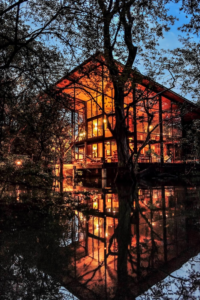 Kalundewa Retreat 56/65