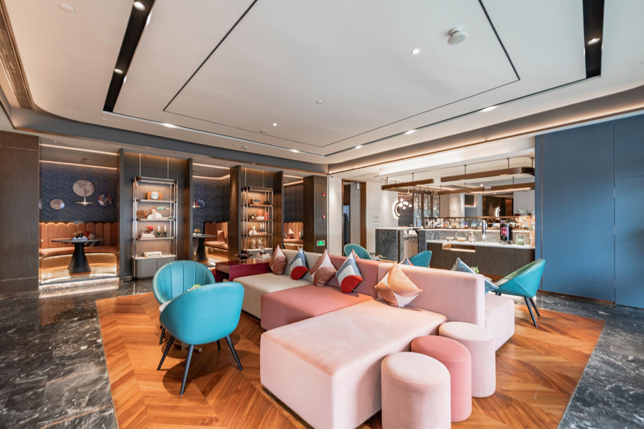 Yitel Collection (Shanghai Zhangjiang) 18/36