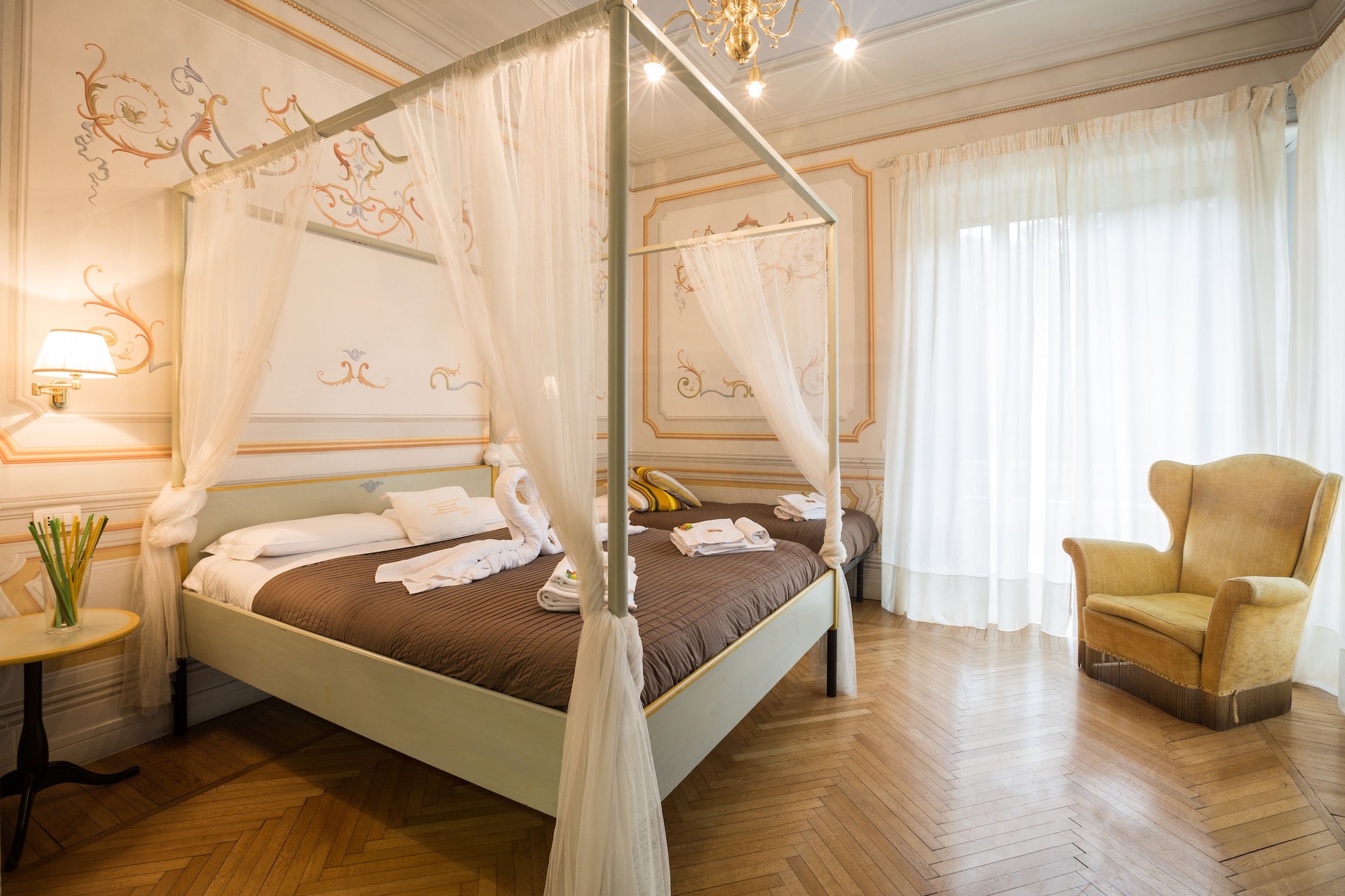 Royal, Goldoni, Quadruple، Suites Piazza Del Popolo 7/10