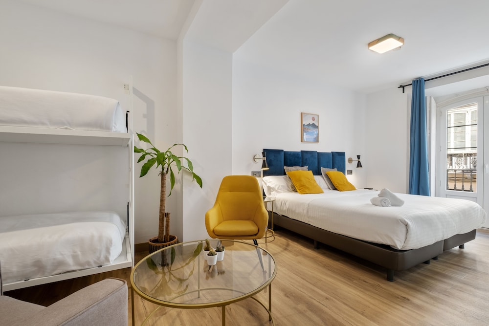 Hostel Malaga City 5/20