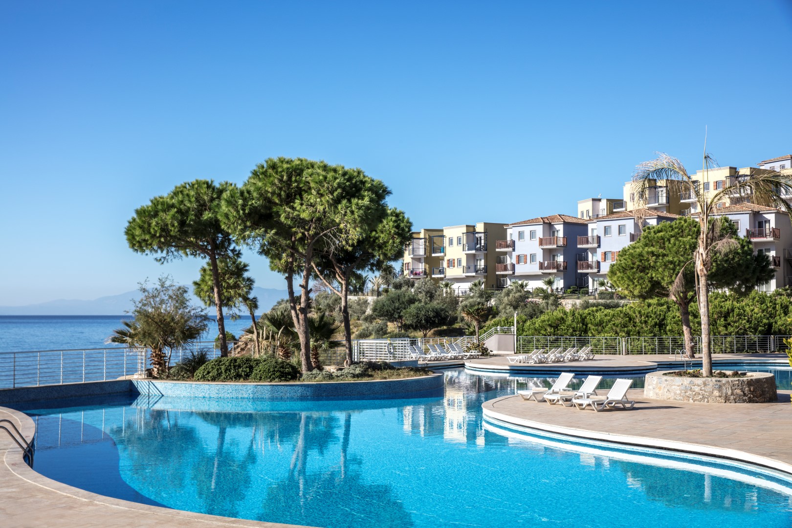 Aria Claros Beach & Spa Resort 40/45