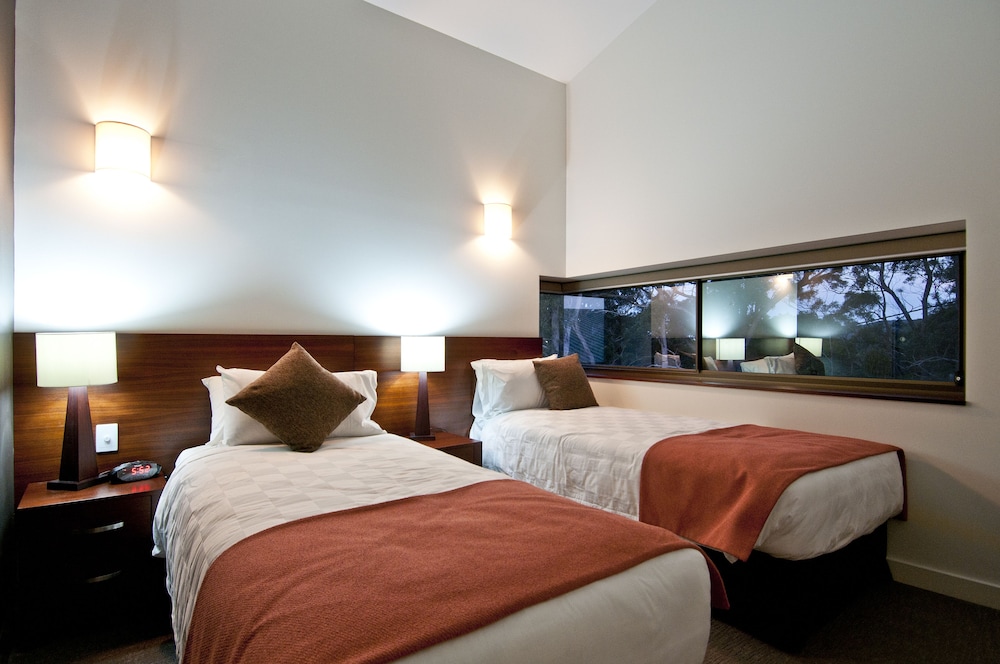 BINNA BURRA MOUNTAIN LODGE 16/50