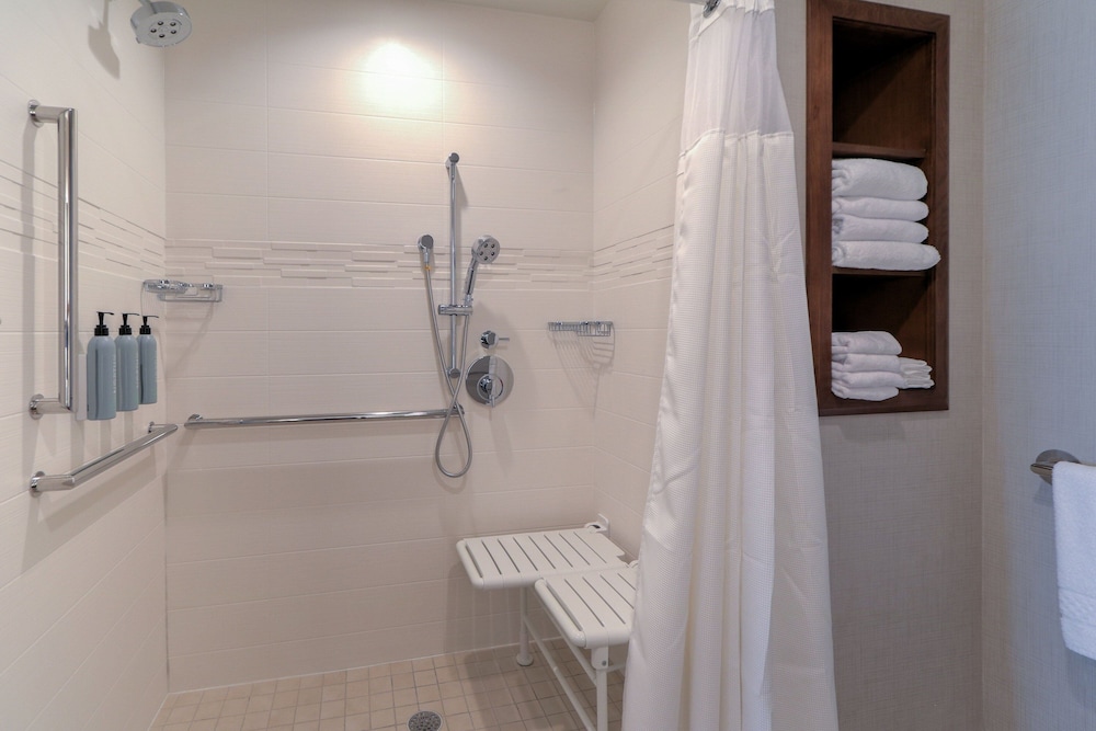 Residence Inn by Marriott Pigeon Forge 50/50