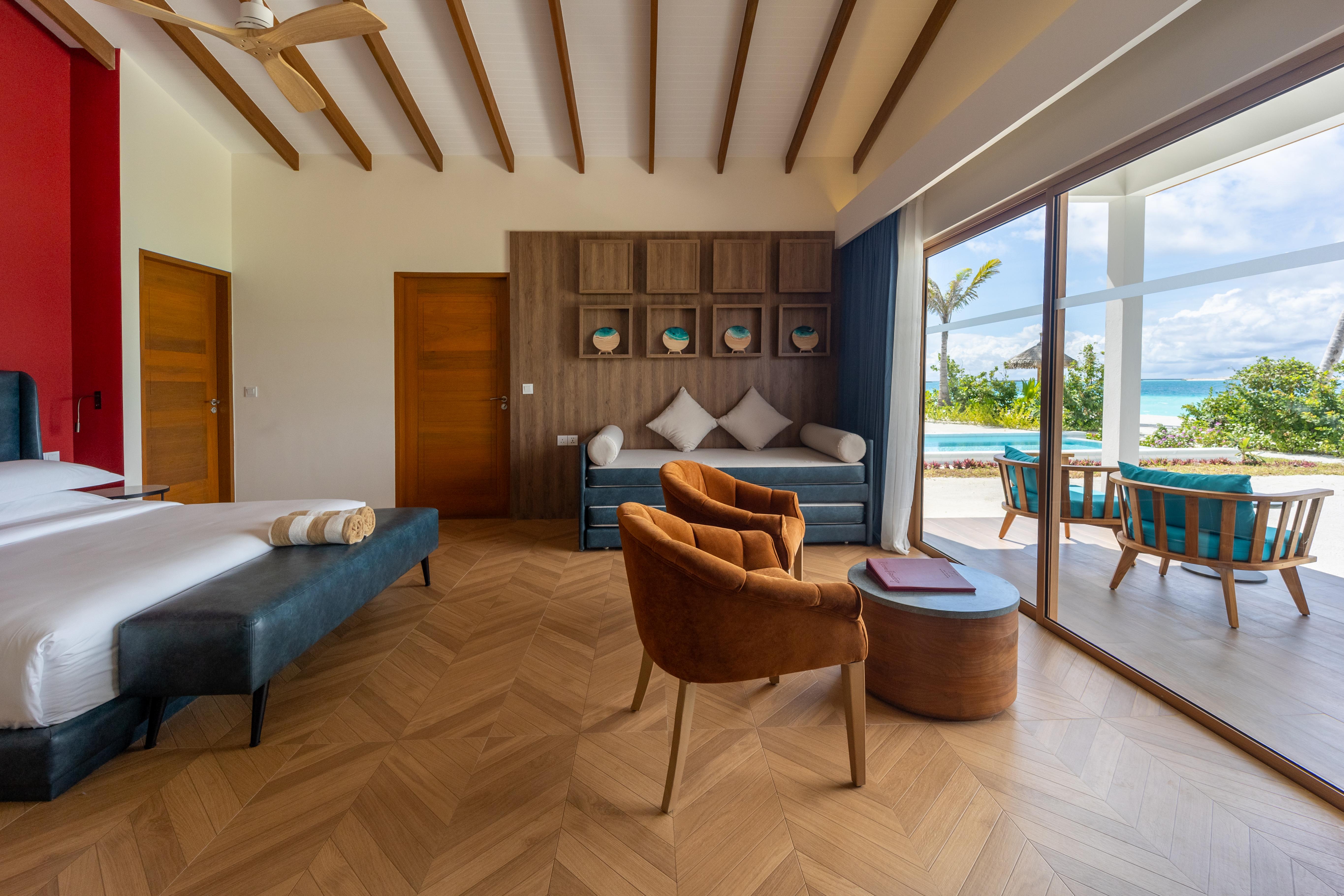 Beach, Suite