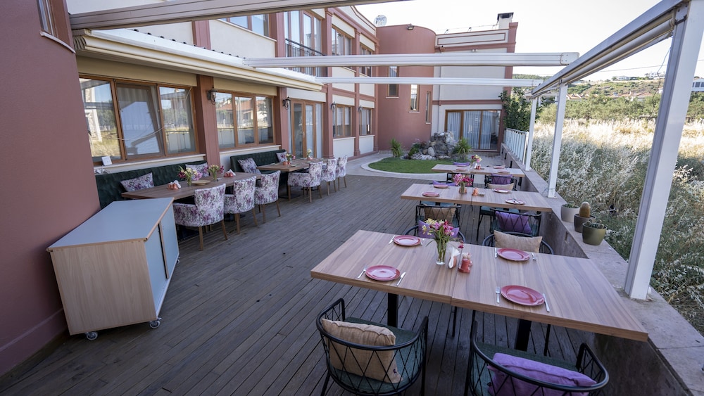 Hotel Cunda Marina 34/39