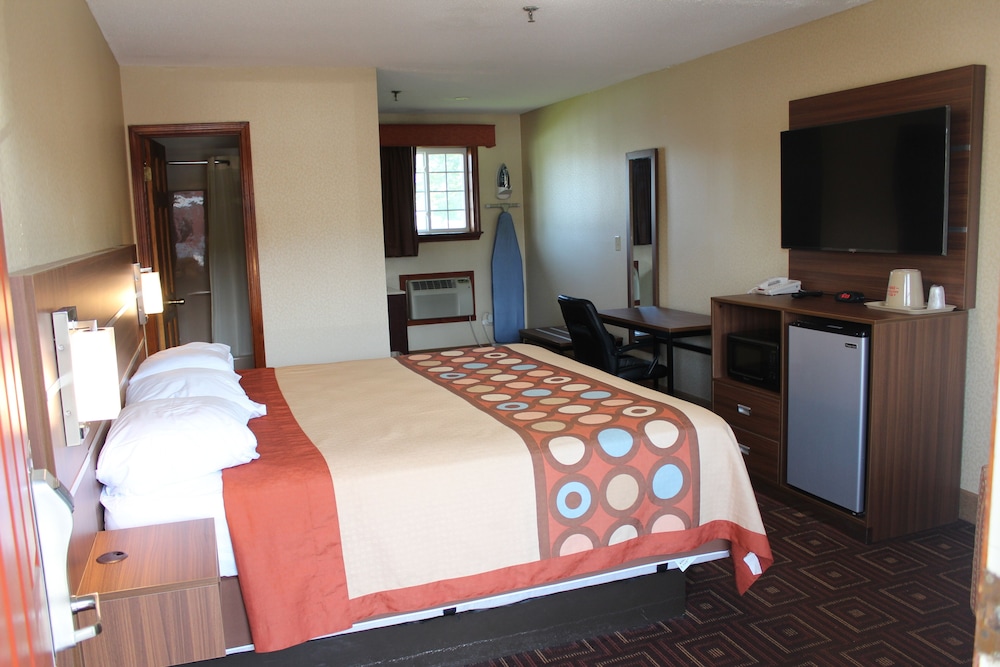 American Inn 20/30