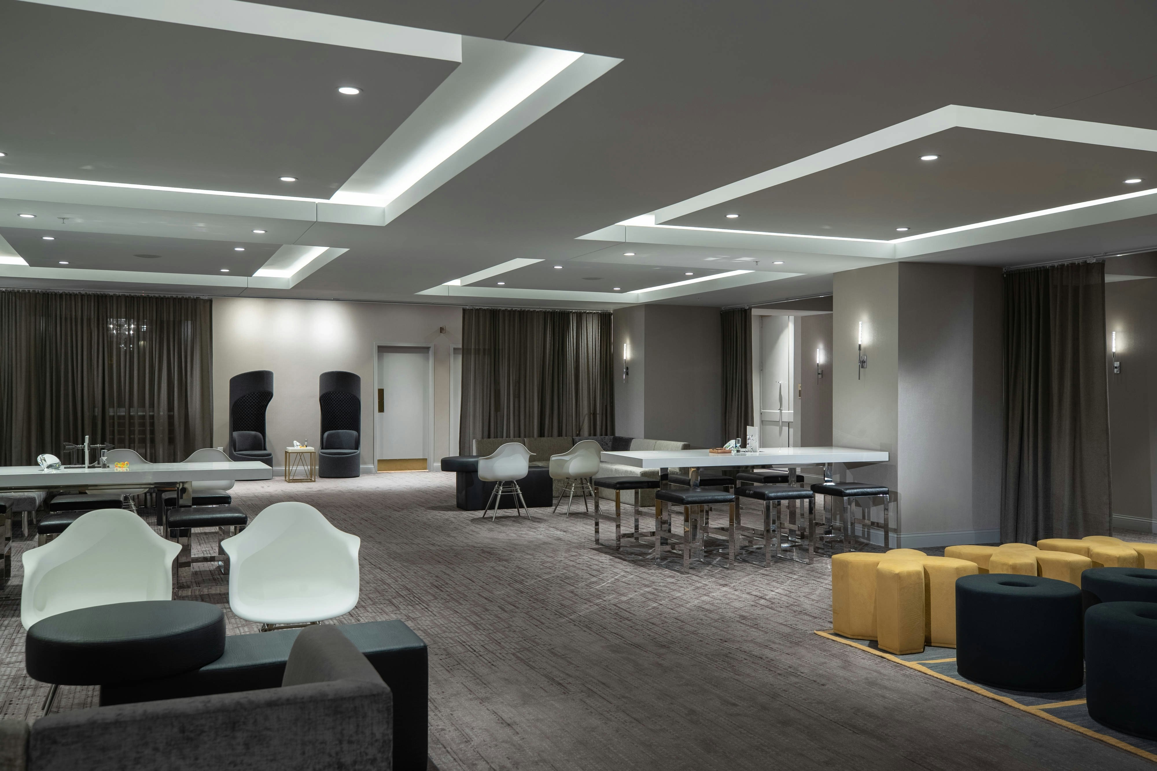 Renaissance Des Moines Savery Hotel 17/20