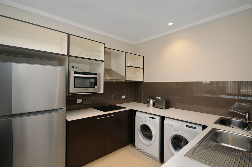 Laguna Apartments 30/67