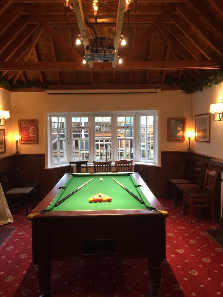 The Wheatsheaf Inn 7/38