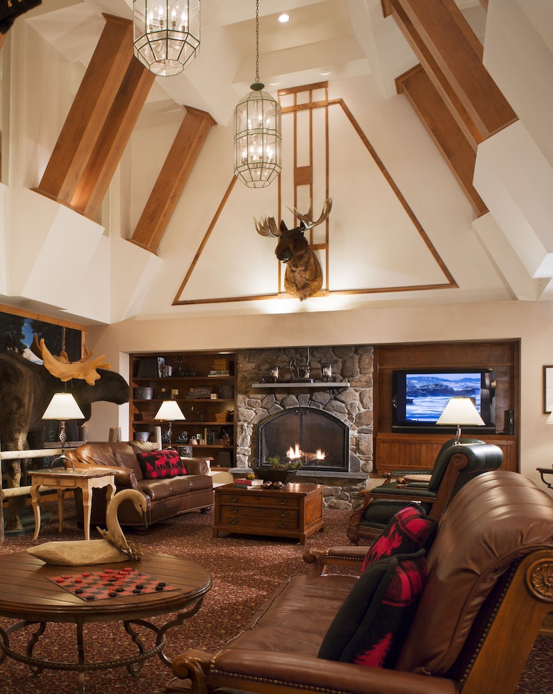 North Conway Grand Hotel 38/44
