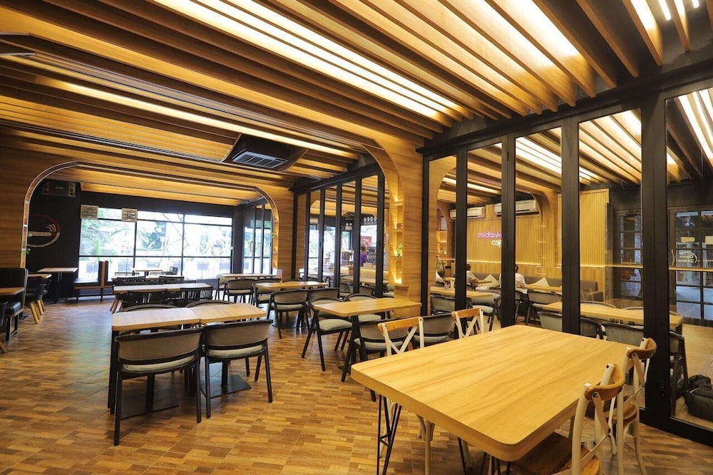 Midtown Xpress Balikpapan 36/55