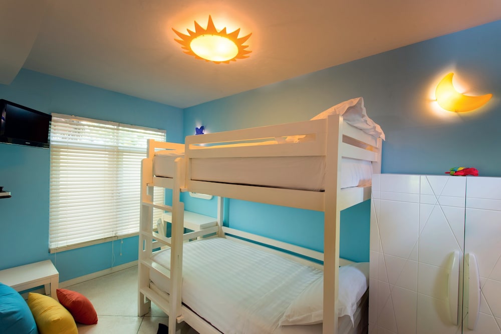 Beach, Family, Villa, King Bed