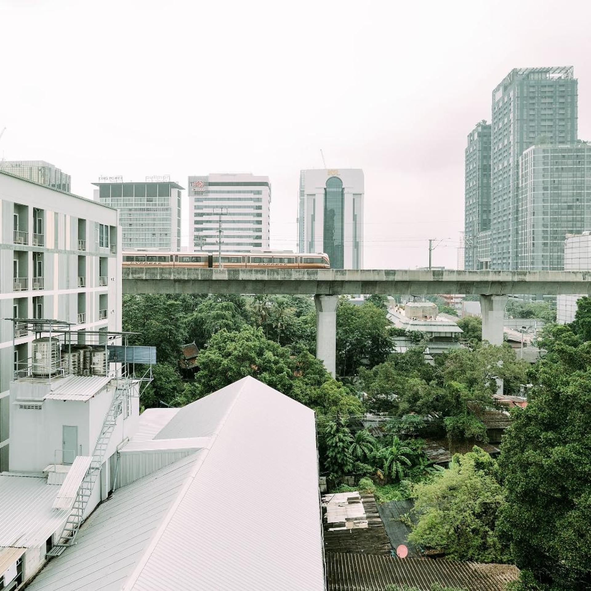 Tori Crown Hotel 6/50