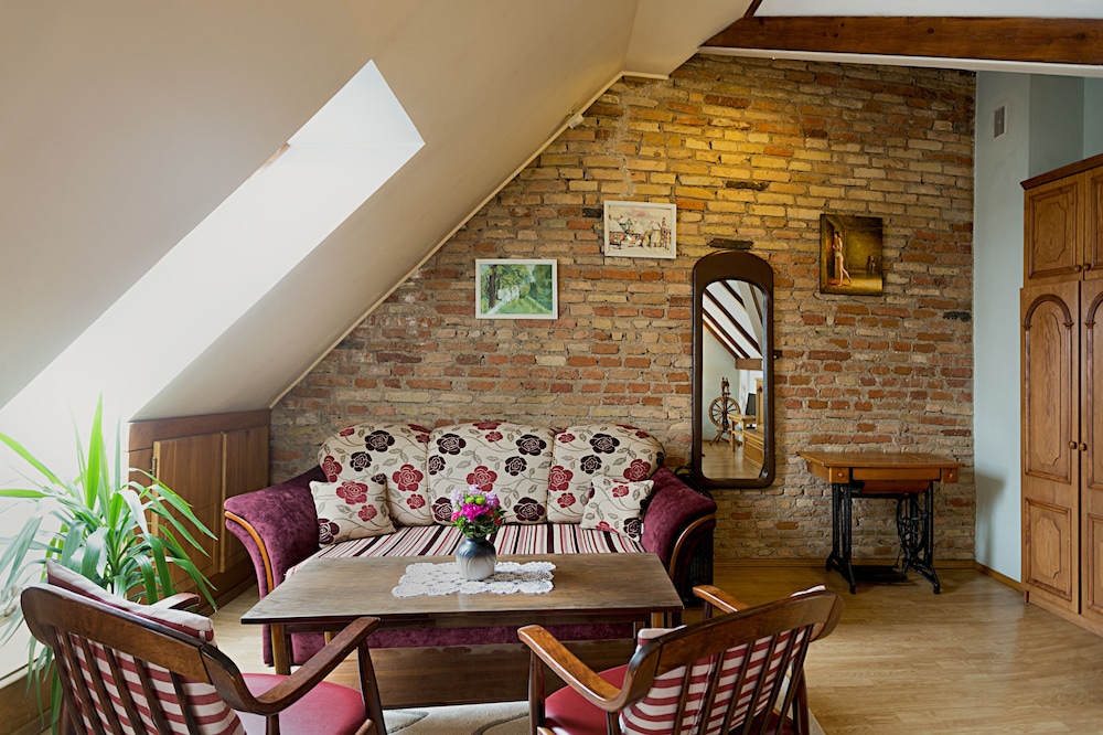 Bernardinu B&B House 38/50