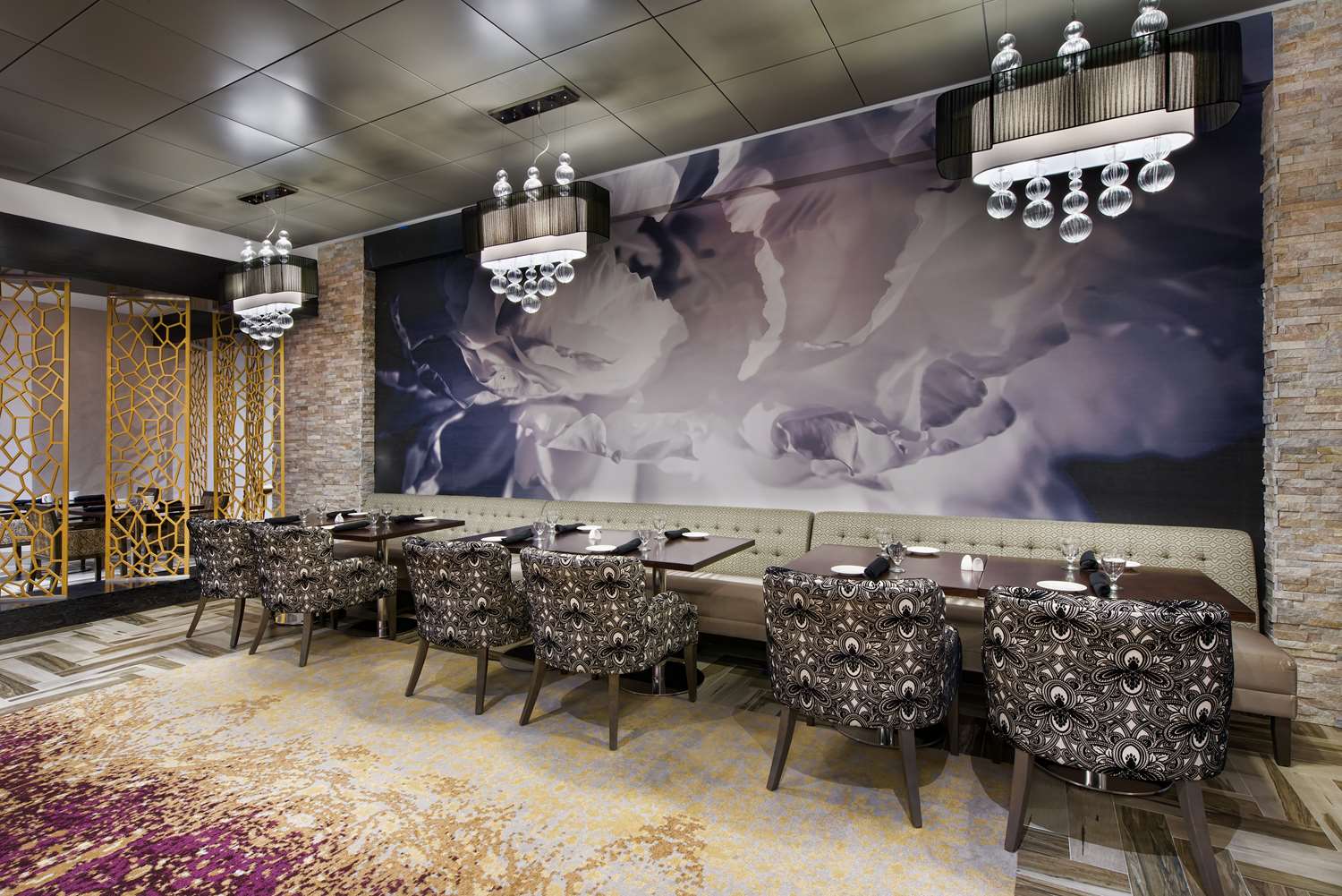 restaurant cafeteria