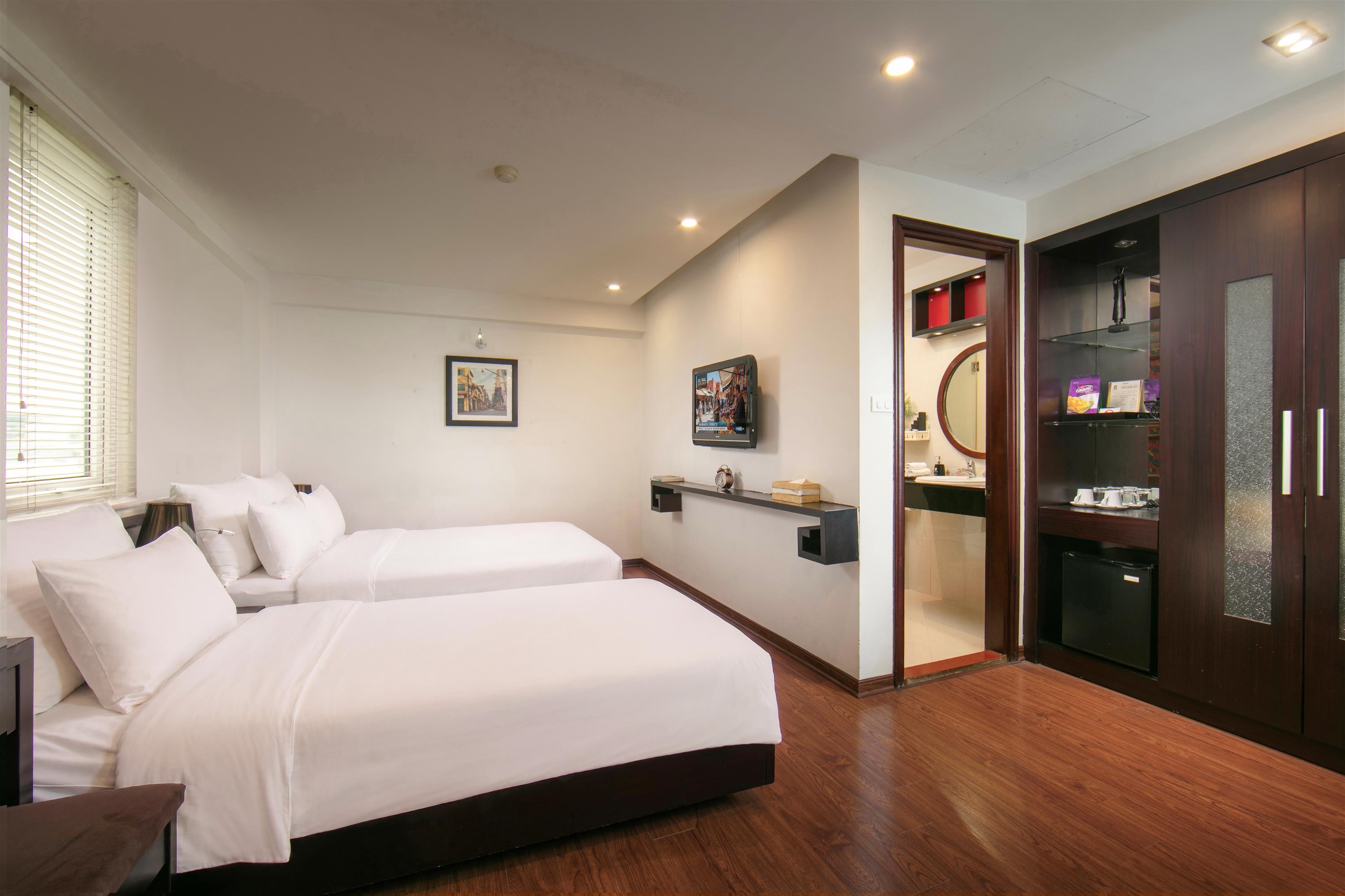 Hanoian Central Hotel and Spa 17/50