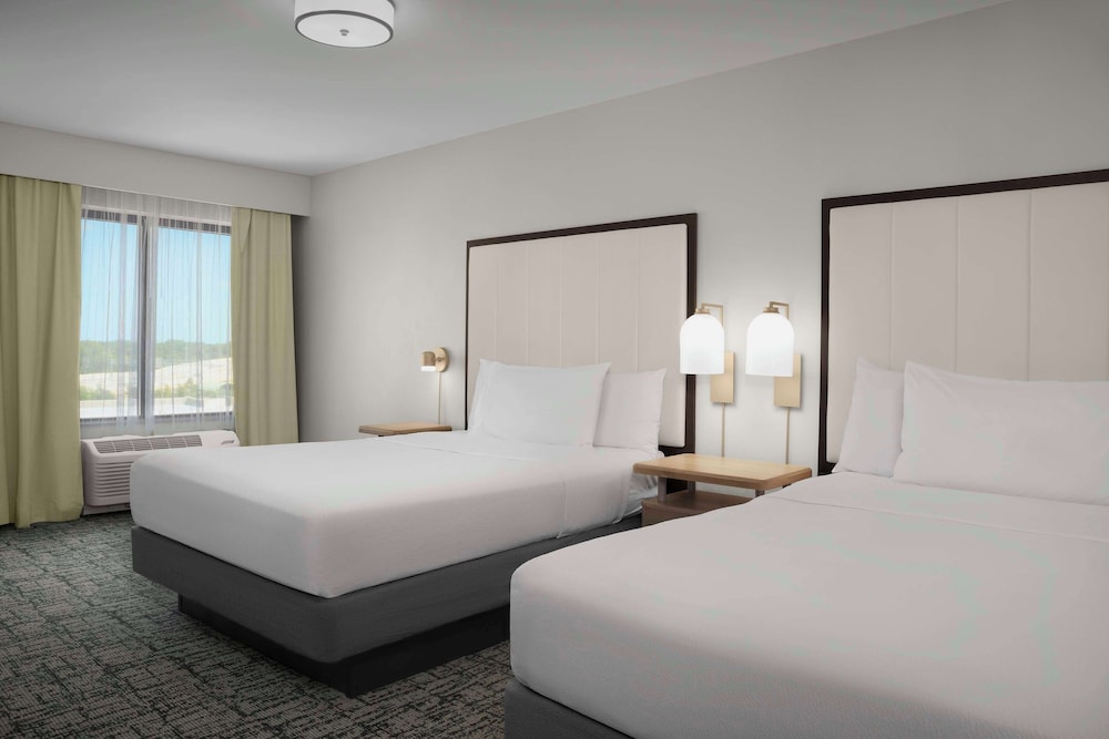 STUDIO, 2 QUEEN BEDS, ACCESSIBLE