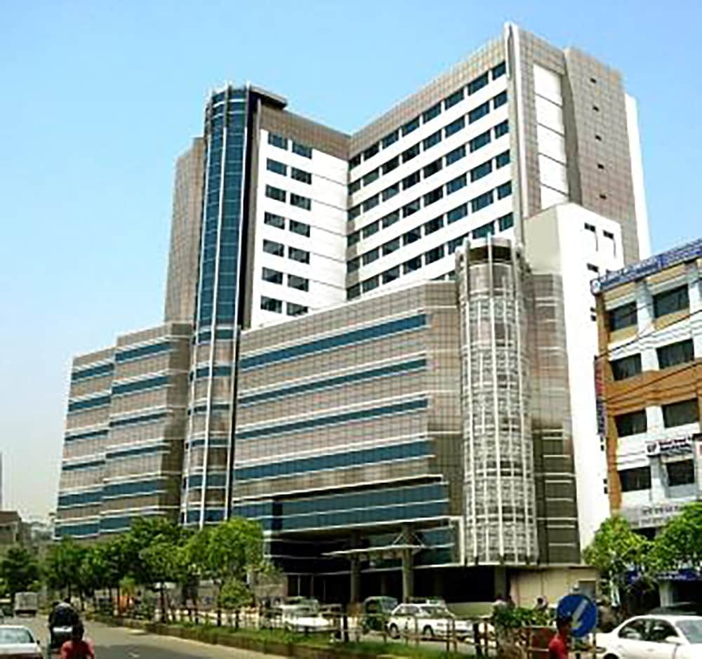White Palace Hotel 9/61