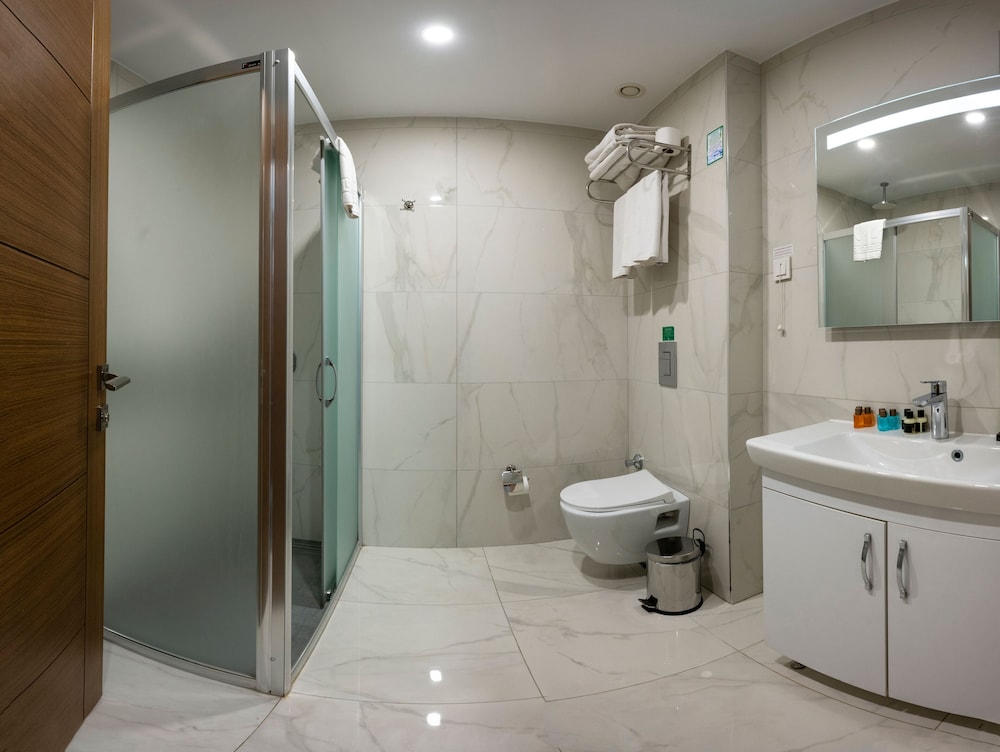 Graziella Gold Hotel 62/63