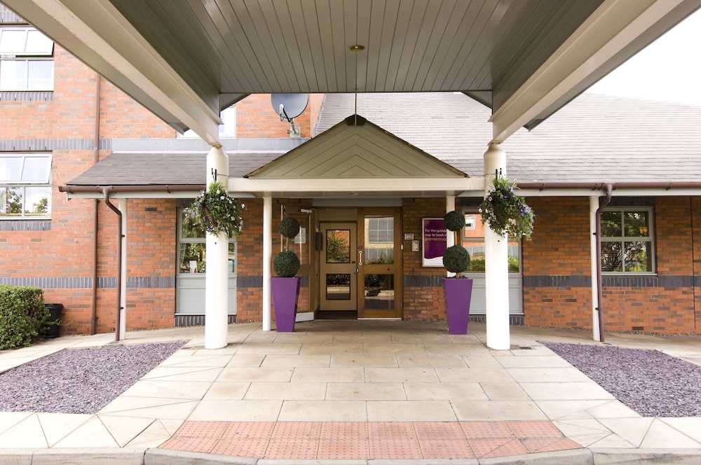 Premier Inn Sheffield (Arena) 5/39