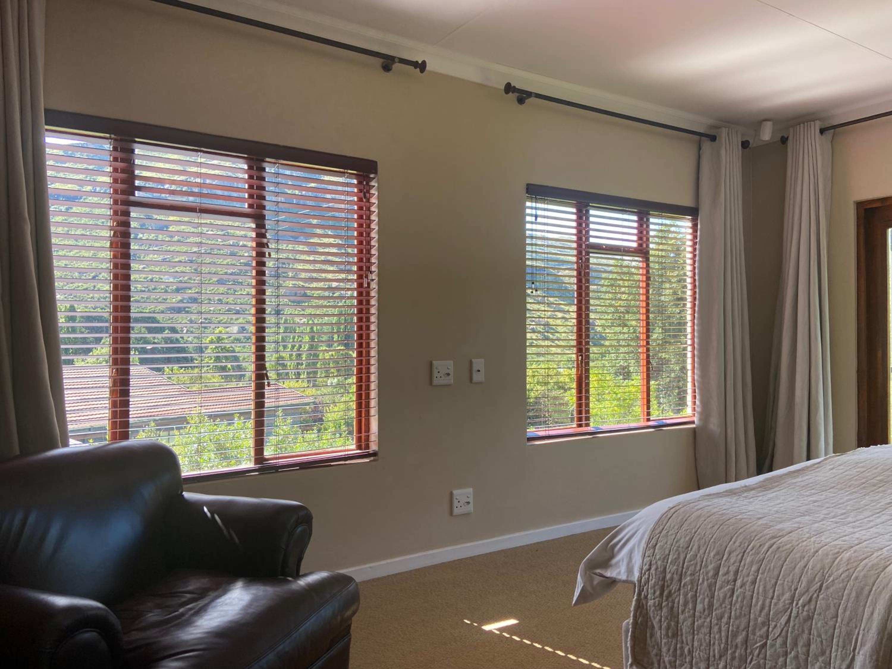 727 Church Clarens 6/50