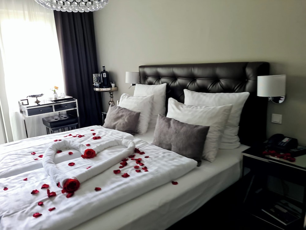 Villahotel Rheinblick 11/50