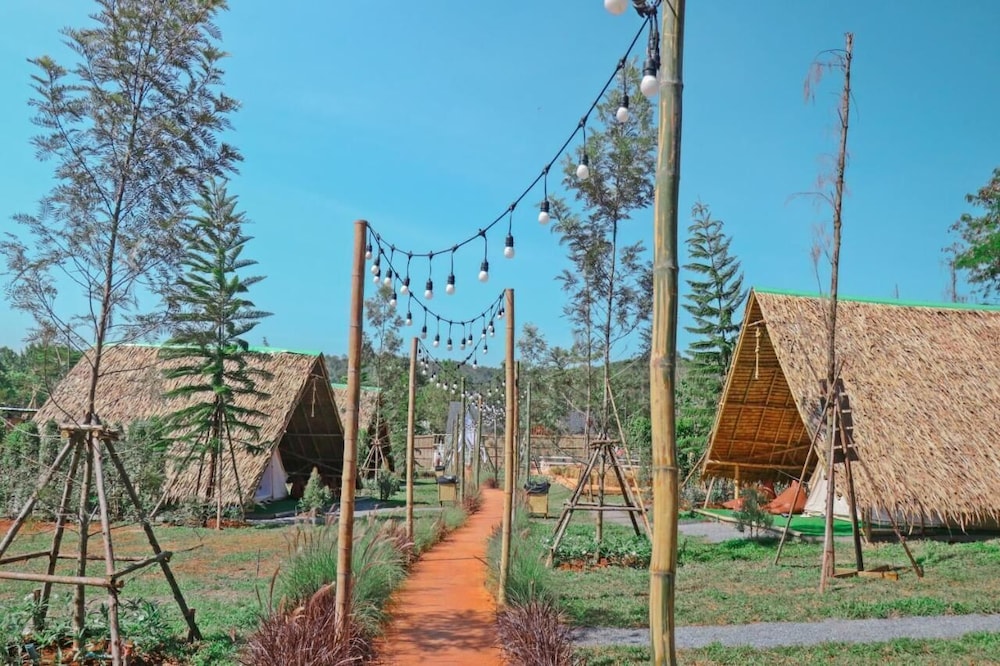 Yellowstone Camps Resort Khao Yai 56/68
