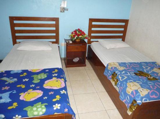 Nirwarna Hotel Bojonegoro 5/24