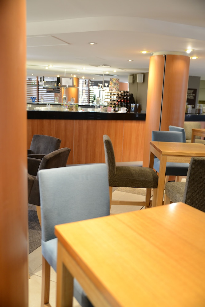 Mercure Penrith 52/69