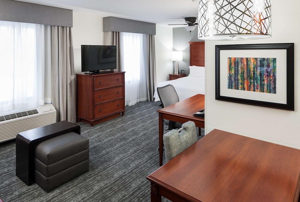 Homewood Suites by Hilton Denton 26/50