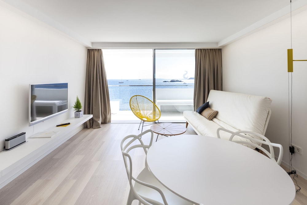 SUD IBIZA SUITES 18/50