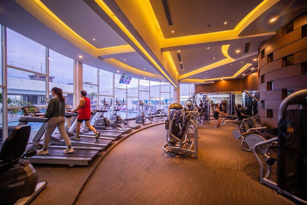 Grand Jatra Hotel 38/70