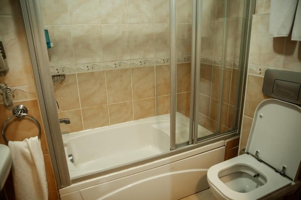 Hotel Yuksel 43/46