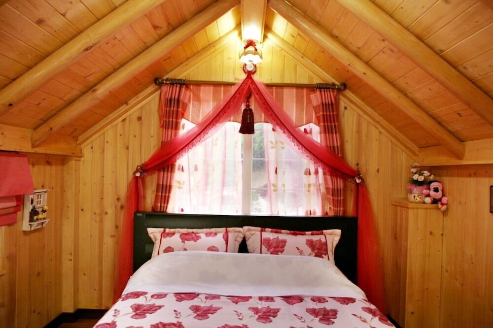 Love You, Double Bed