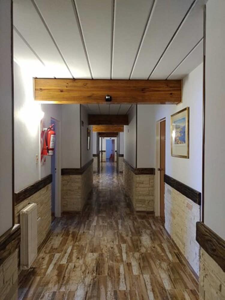HOTEL PICOS DEL SUR 9/58
