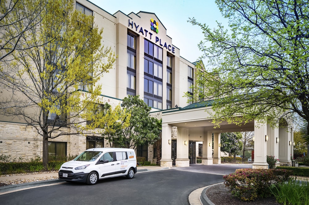 Hyatt Place Austin/Arboretum 67/69
