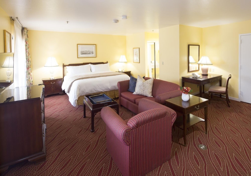 Campbell Inn 31/48