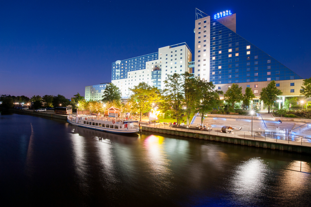 Estrel Berlin 46/50