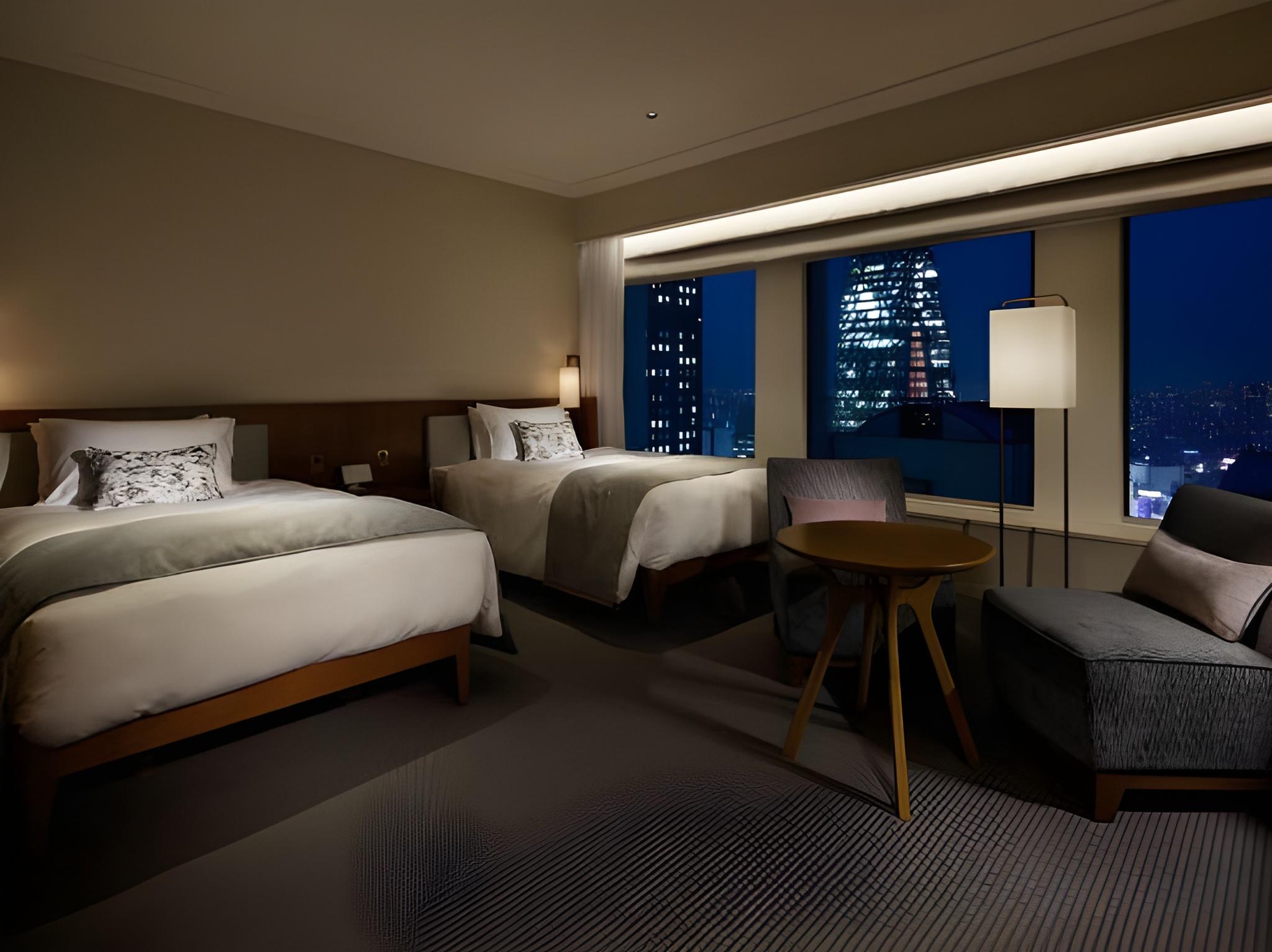 Grand, Premier, Twin Beds