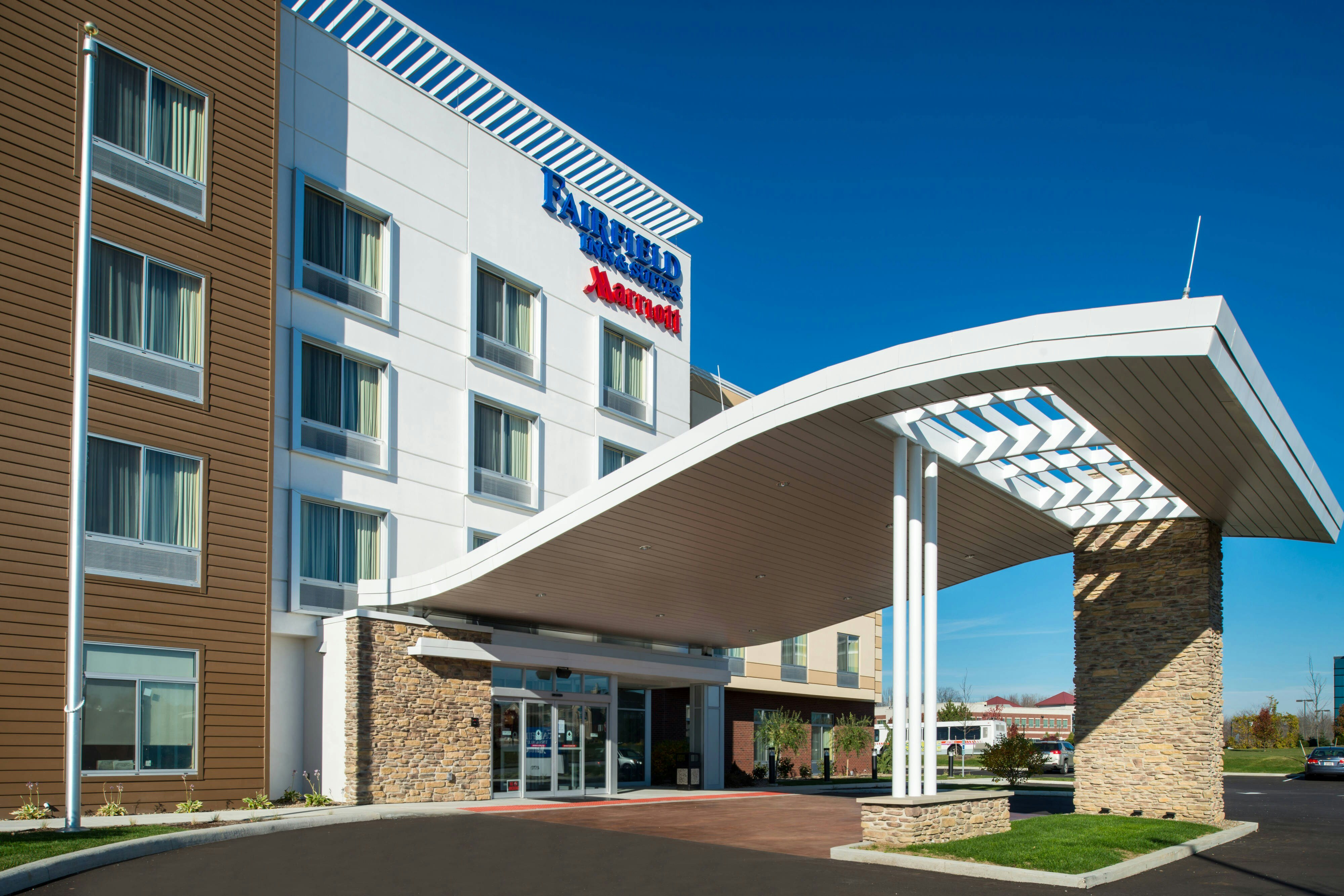 Fairfield Inn Suites Akron Stow 1/17
