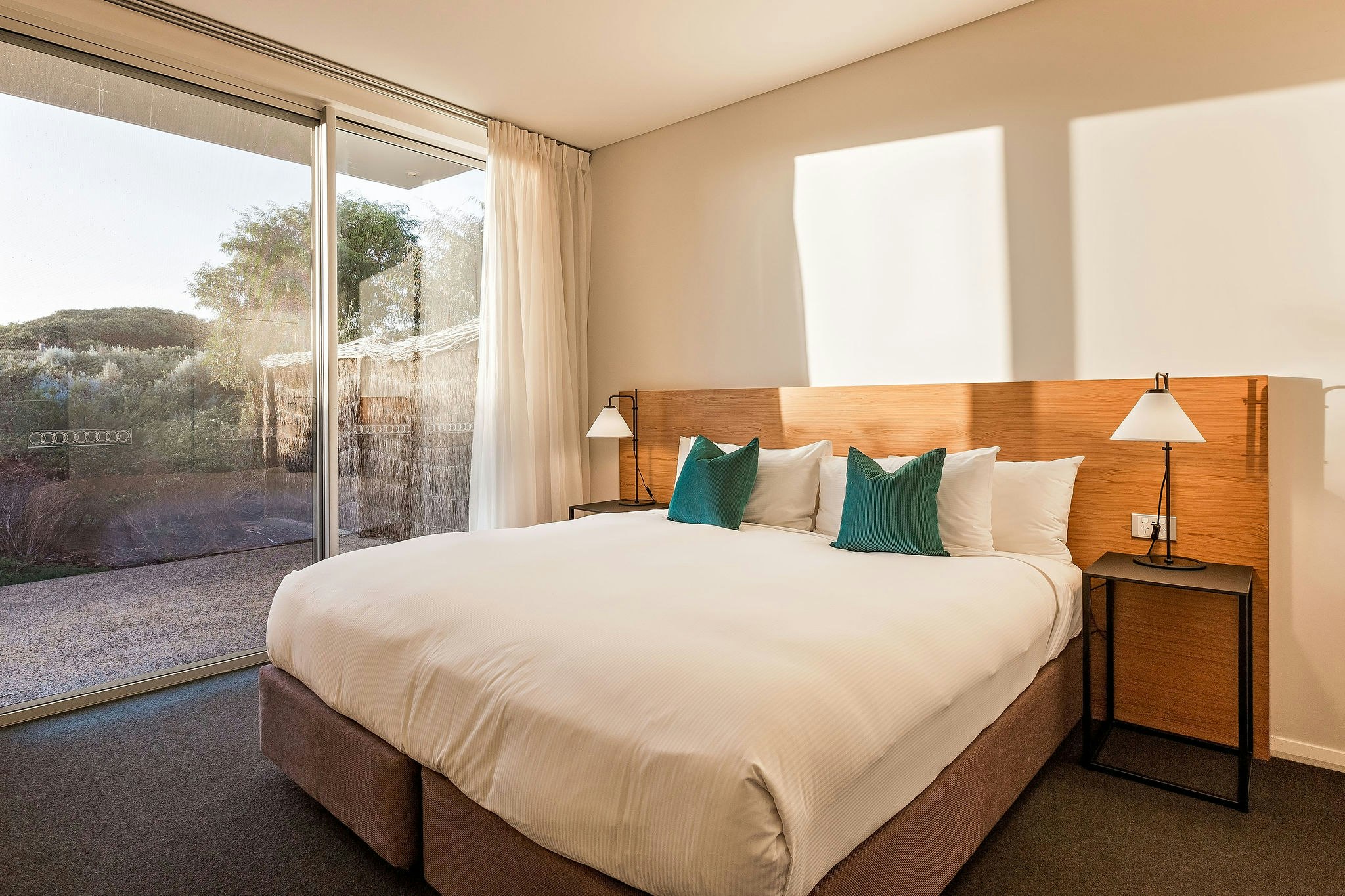 3 Bedrooms, Beach House