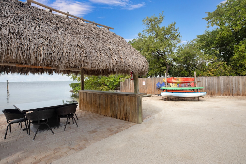 Atlantic Bay Resort 7/50