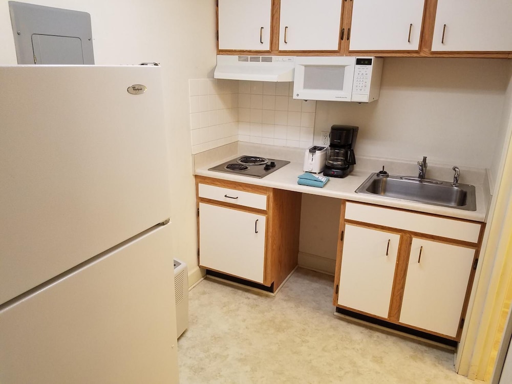 Affordable Suites of America 30/38