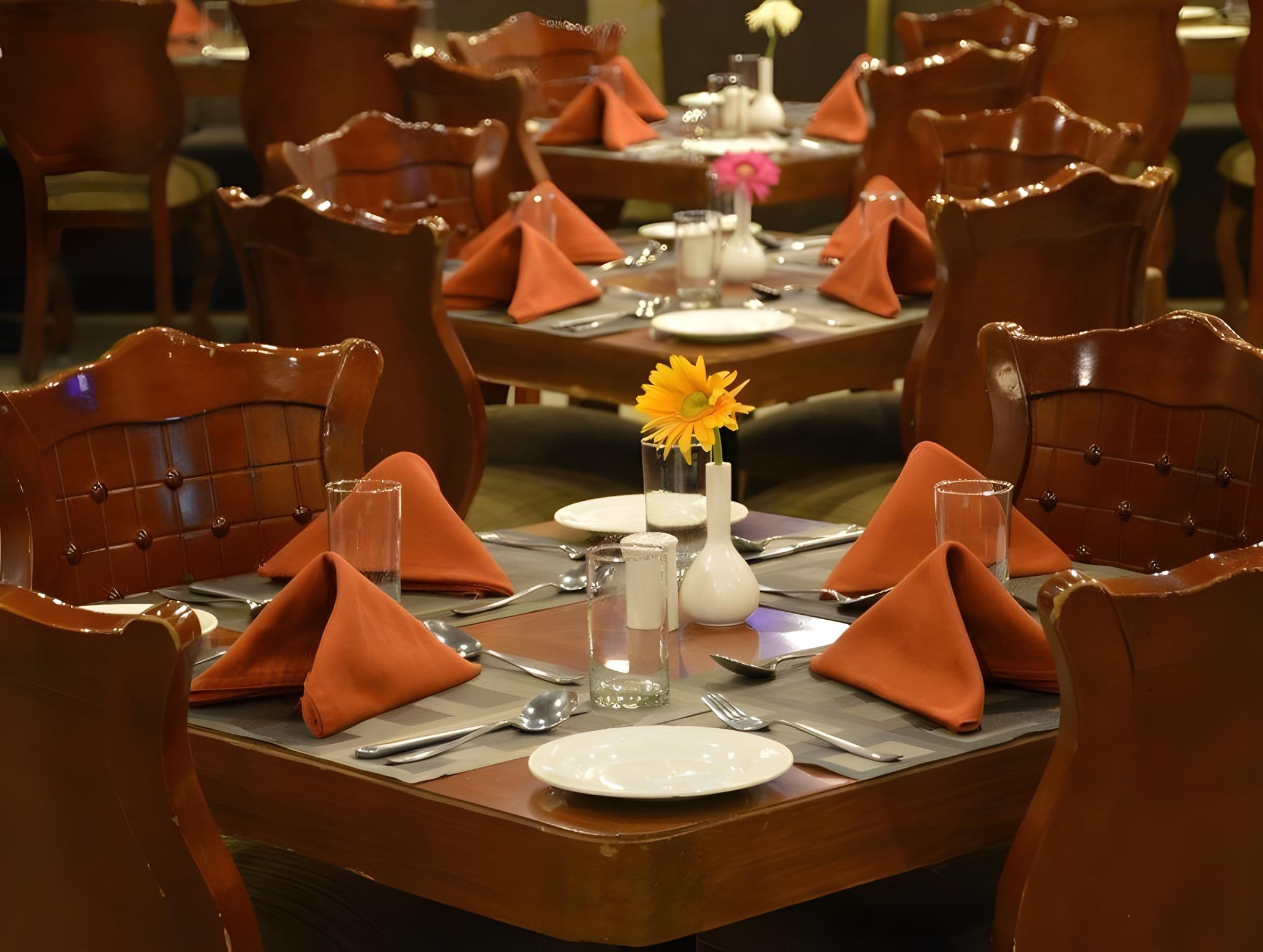 Hotel Ganga Regency 30/34