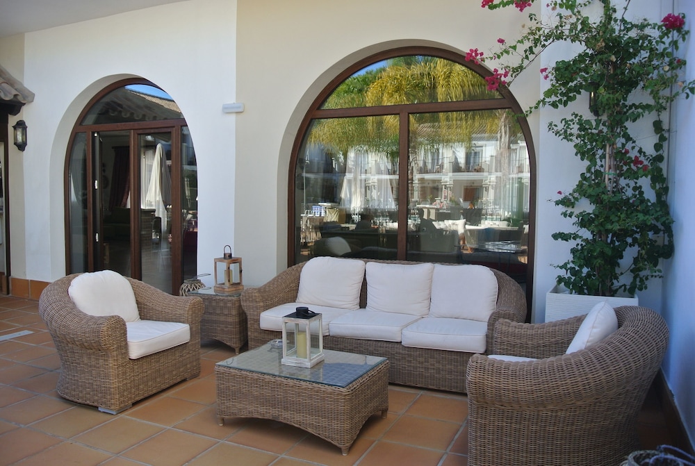 Paloma Blanca Boutique Hotel 33/50