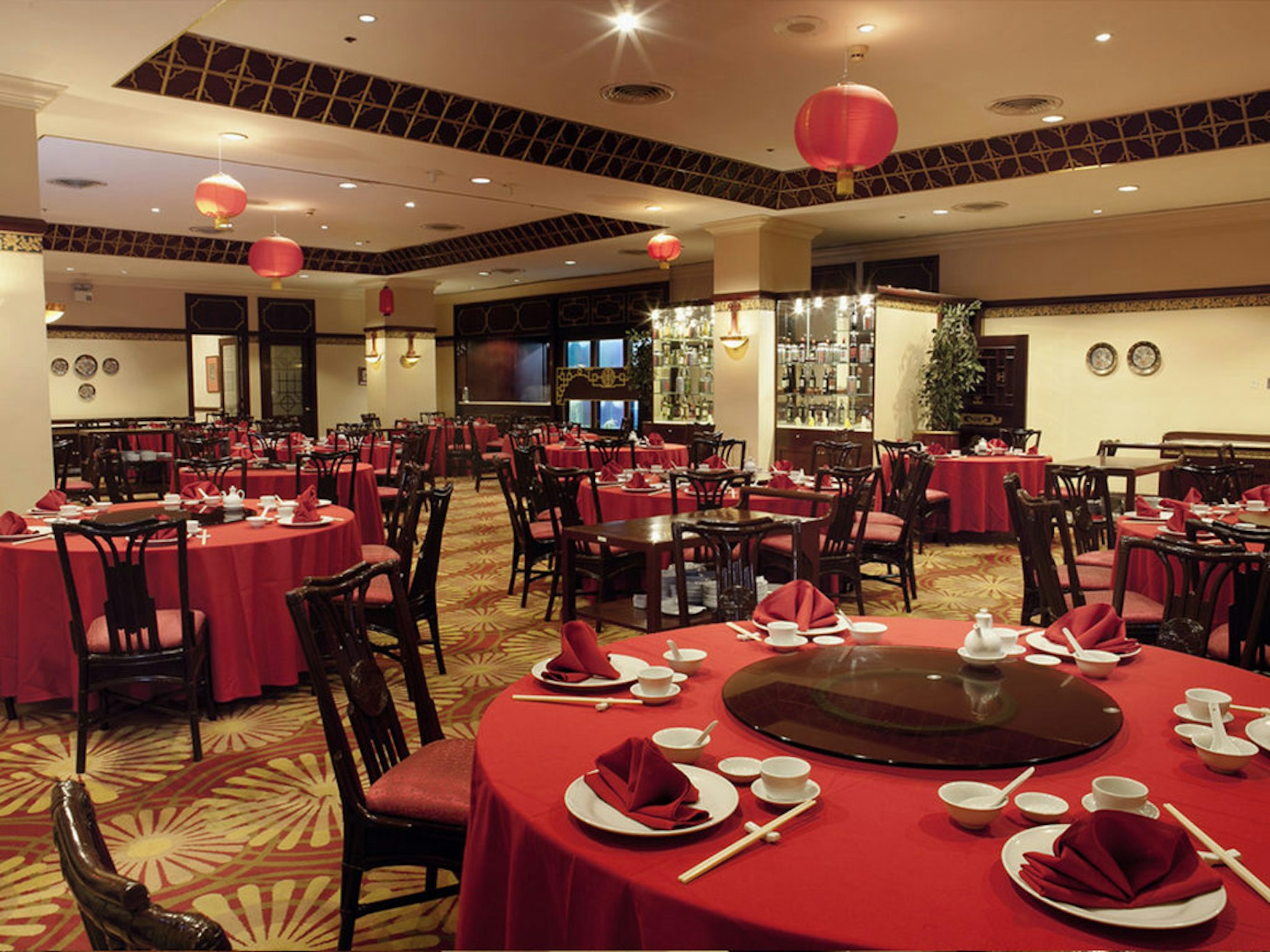 Waterfront Cebu City Hotel and Casino 27/38