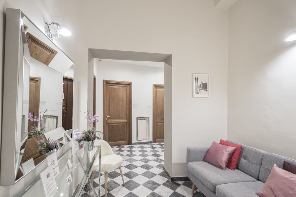 Little Queen Relais 42/48