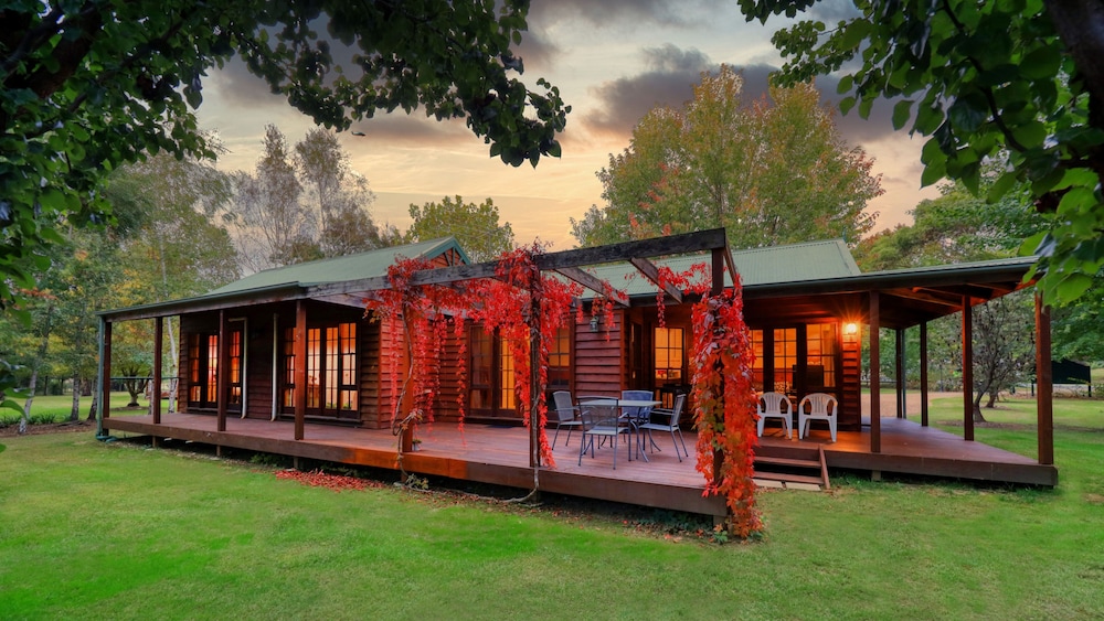 Beechworth Cottages 4/22