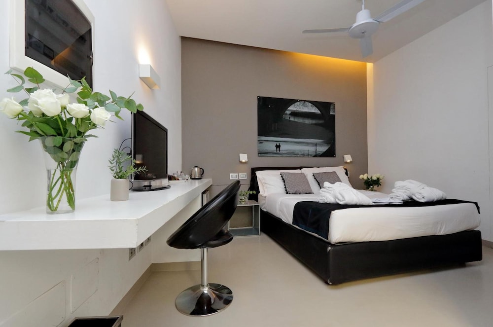 Urben Suites Apartments Design 18/42
